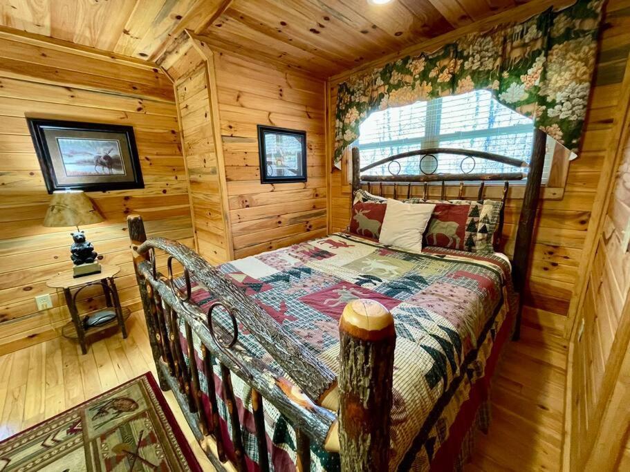 Holiday home 2 Bed Close To Hot Tub #15 *