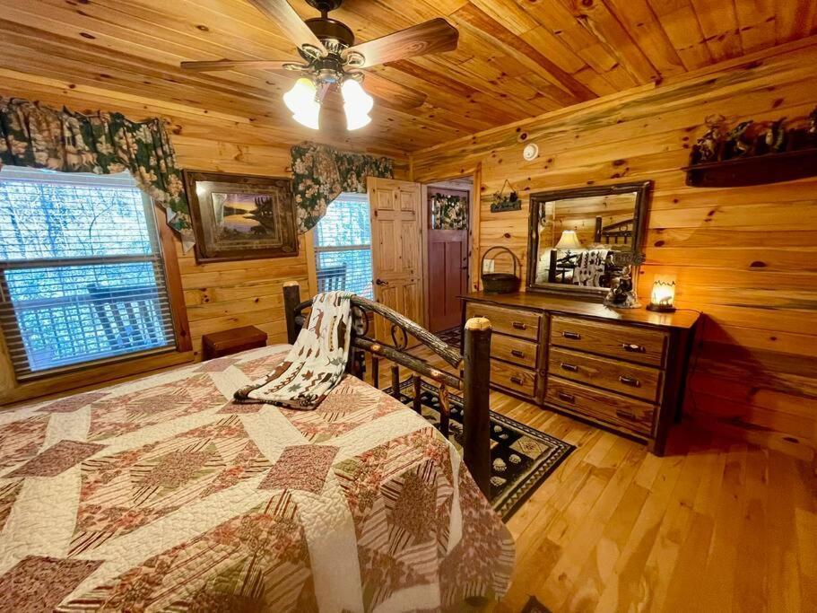 2 Bed Close To Hot Tub #15 * Helen