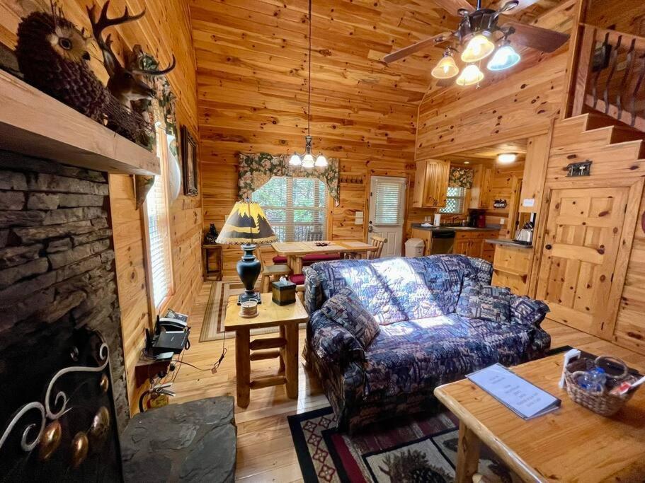Holiday home 2 Bed Close To Hot Tub #15 Helen