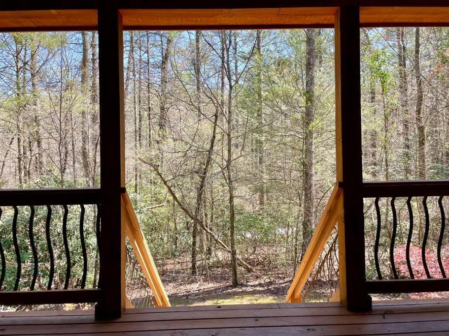 2 Bed Close To Hot Tub #15 *
